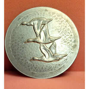 Vintage Pressed Ducks Metal Art Disc Home Decor 6"x6" Trivet
